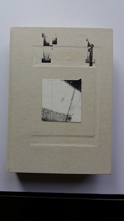 Fragmenten I. Diverse druktechnieken. Gebonden, 218 blz. 26x19 cm. Oplage 1 ex. 2021.